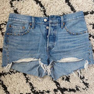 Levi's 501 Jean Shorts Medium Wash Side Detail